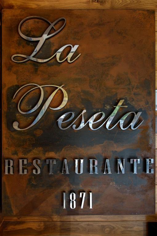 Hotel Restaurante La Peseta Astorga Exterior photo